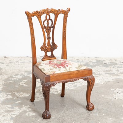 Lot 77 - George III Style Mahogany Child's Chair