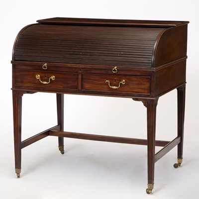 Lot 466 - George III Mahogany Cylinder Desk