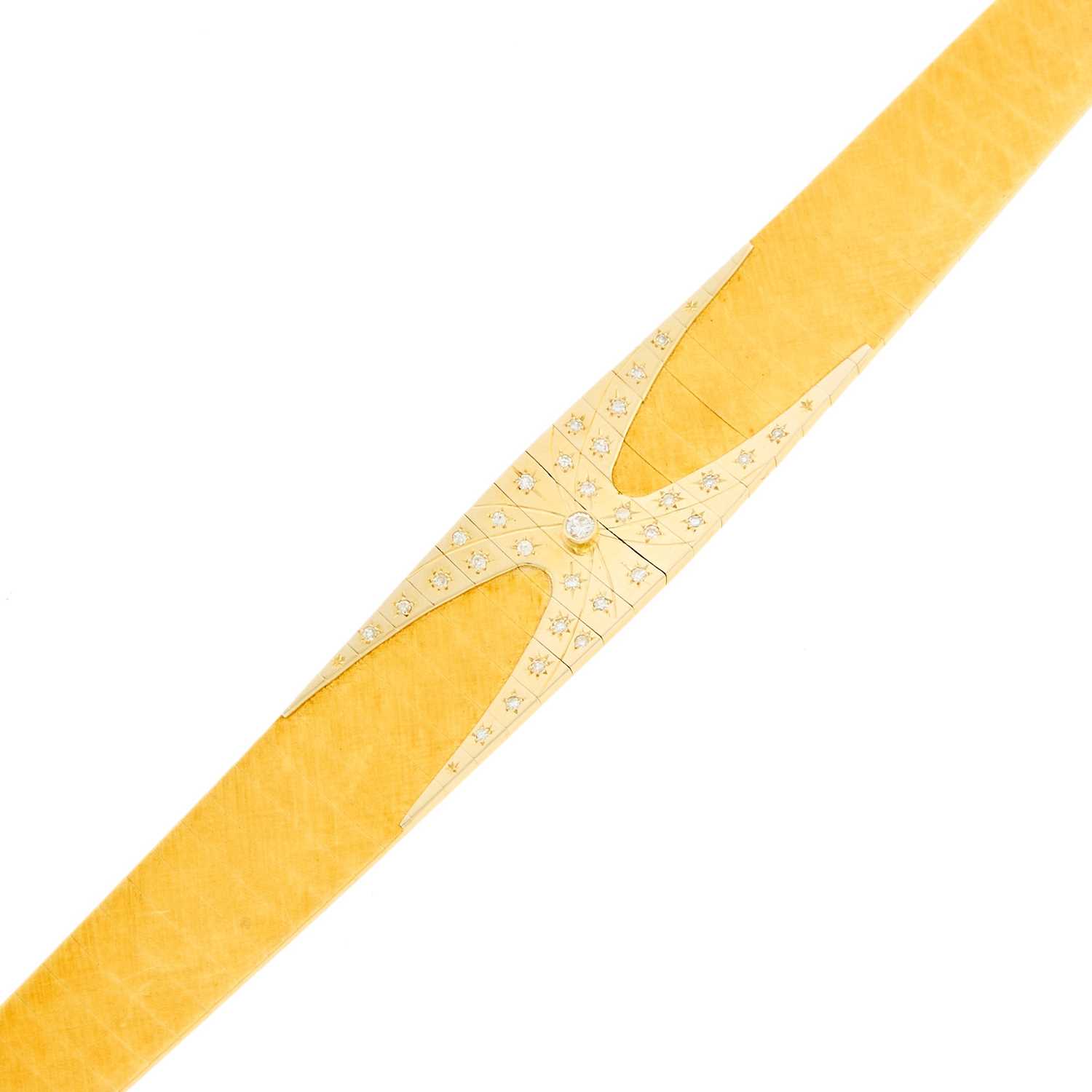 Lot 2023 - Two-Color Gold and Diamond Bracelet