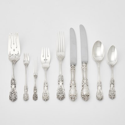 Lot 880 - Reed and Barton Sterling Silver "Francis I" Pattern Flatware Service