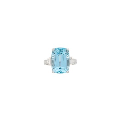 Lot 45 - White Gold, Aquamarine and Diamond Ring