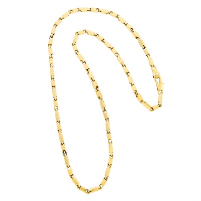 Lot 2221 - Long Gold Link Necklace