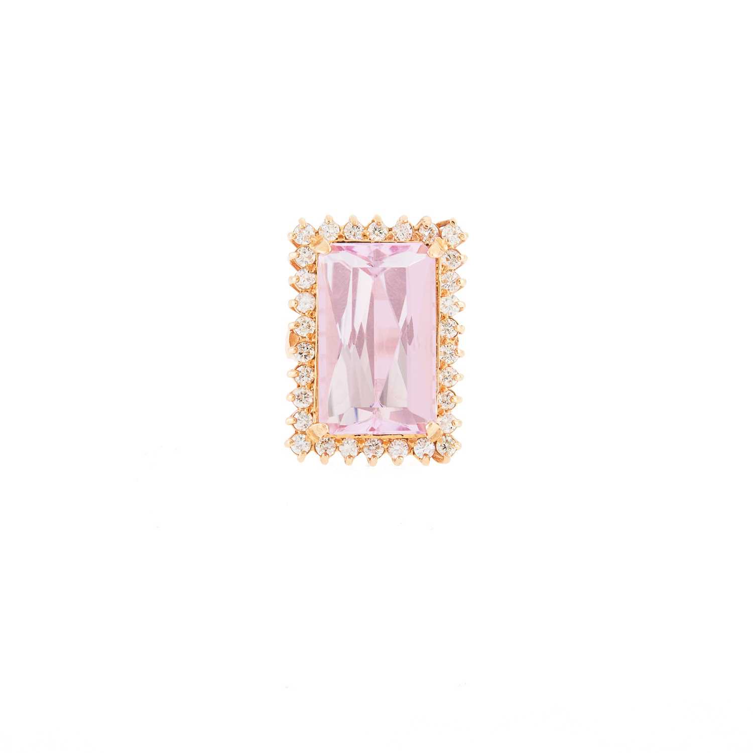 Lot 2002 - Rose Gold, Kunzite and Diamond Ring