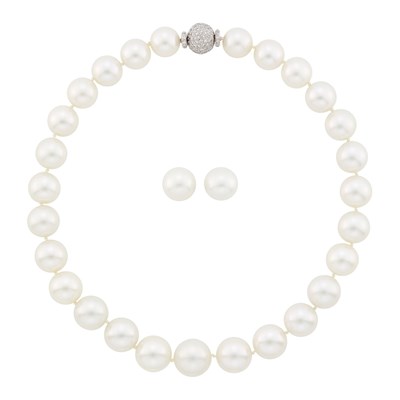 Lot 77 - South Sea Cultured Pearl Necklace with Platinum and Diamond Ball Clasp and Pair of South Sea Cultured Pearl Earclips