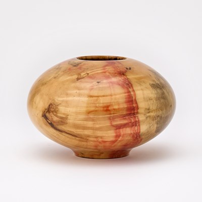 Lot 214 - Philip Moulthrop Turned Ash-Leaf Maple Vessel