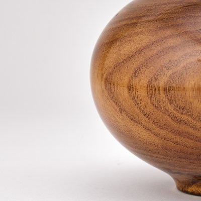 Lot 782 - Philip Moulthrop Turned Mimosa Mini Globe