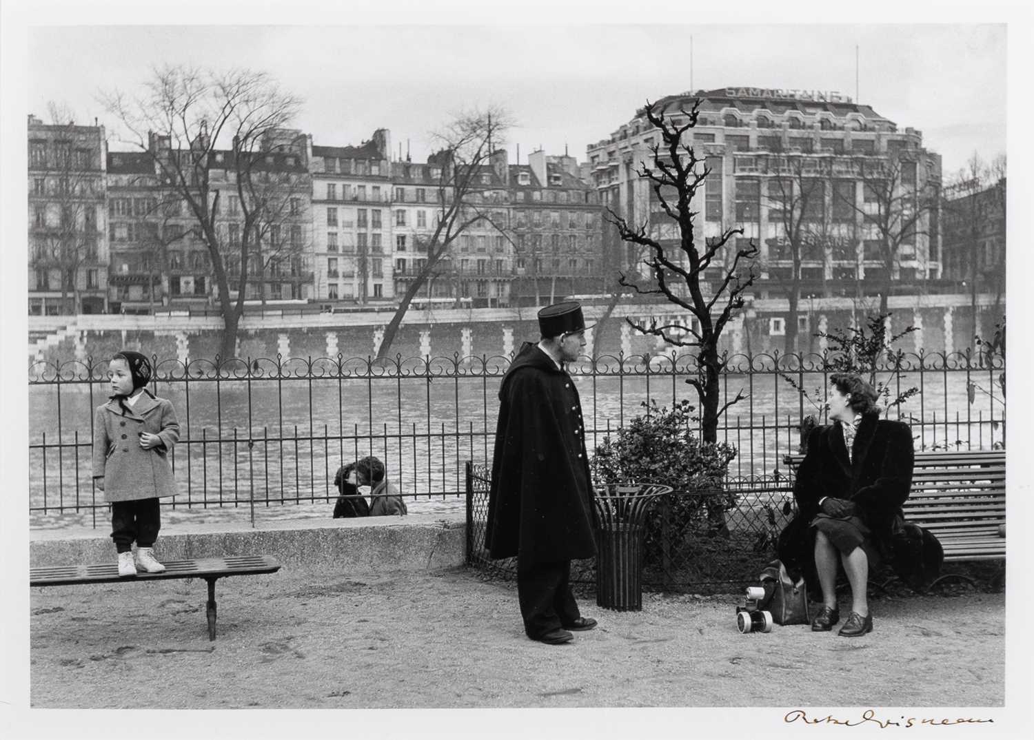 Lot 35 - Robert Doisneau, Le Vert-Galant, 1950