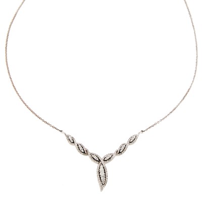 Lot 167 - White Gold and Diamond Necklace