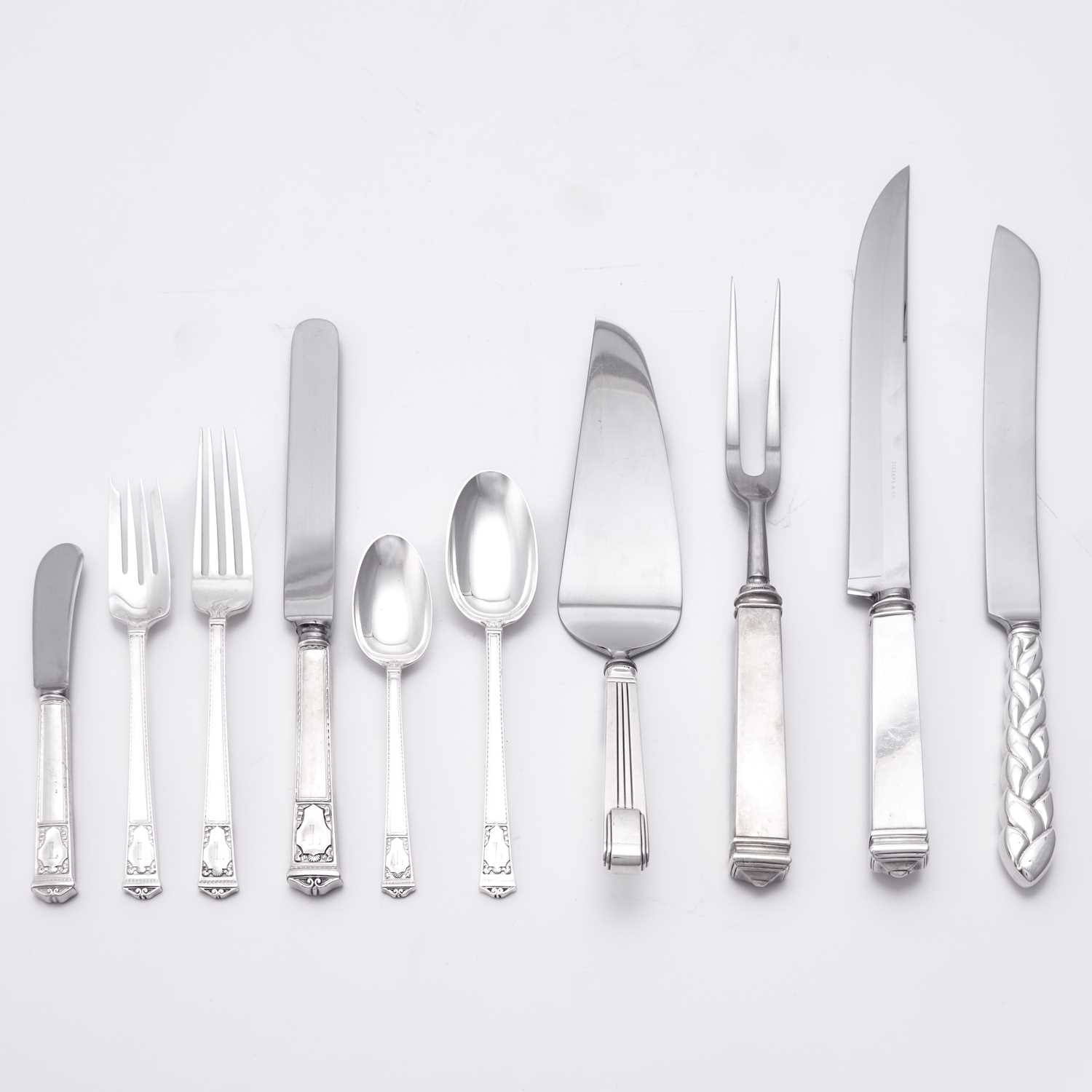 Lot 176 - Tiffany & Co. Sterling Silver "San Lorenzo" Pattern Flatware Service