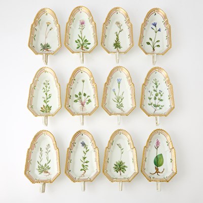 Lot 110 - Twelve Royal Copenhagen Porcelain 'Flora Danica' Pattern Pickle Dishes