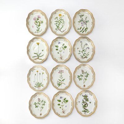 Lot 115 - Twelve Royal Copenhagen Porcelain 'Flora Danica' Pattern Fruit Stands