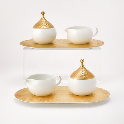 Lot 62 - Bjorn Wiinblad for Rosenthal Gilt Decorated Porcelain 'Magic Flute Gold' Pattern Dinner Service