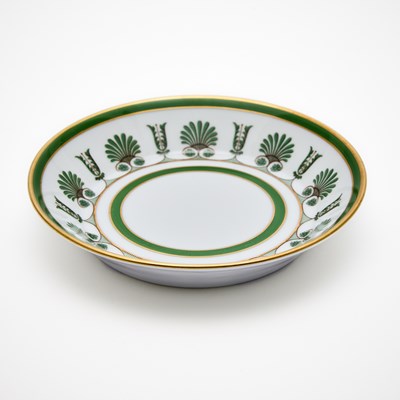 Lot 192 - Richard Ginori Porcelain 'Green Ercolano' Pattern Dinner Set