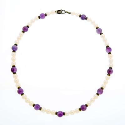 Lot 2016 - Cartier Cultured Pearl and Amethyst Bead Necklace with Silver and Gold Clasp