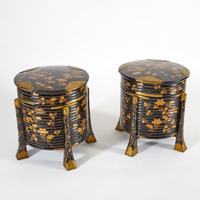 Lot 86 - Pair of Japanese Gilt-Decorated Lacquer Containers