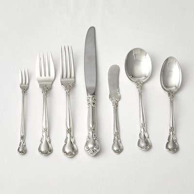 Lot 99 - Gorham Sterling Silver "Chantilly" Pattern Flatware Service