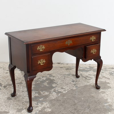 Lot 296 - Federal Style Dressing Table