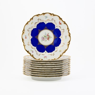 Lot 134 - Set of Ten Pirkenhammer Gilt and Polychrome Decorated Porcelain Dinner Plates