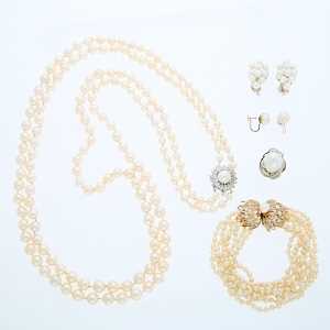 Lot 2225 - Group of Two-Color Gold, Diamond and Cultured Pearl Jewelry