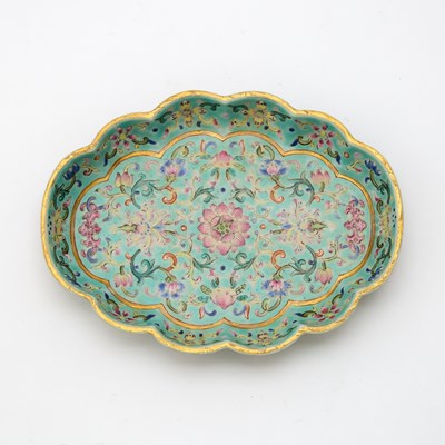 Lot 560 - A Fine Chinese Famille Rose Turquoise Ground Porcelain Dish