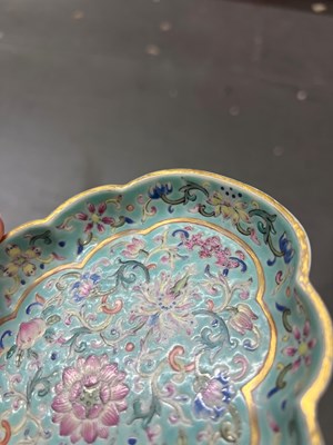 Lot 560 - A Fine Chinese Famille Rose Turquoise Ground Porcelain Dish