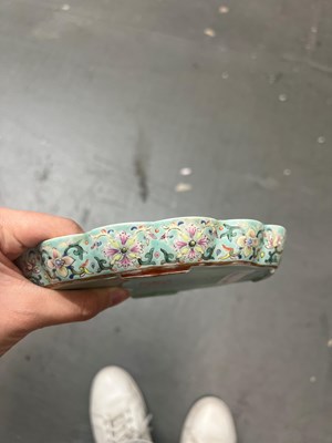 Lot 560 - A Fine Chinese Famille Rose Turquoise Ground Porcelain Dish