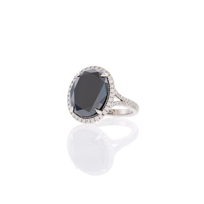 Lot 2130 - Platinum, Black Diamond and Diamond Ring