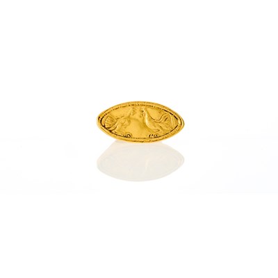 Lot 1024 - Gold Rooster Ring