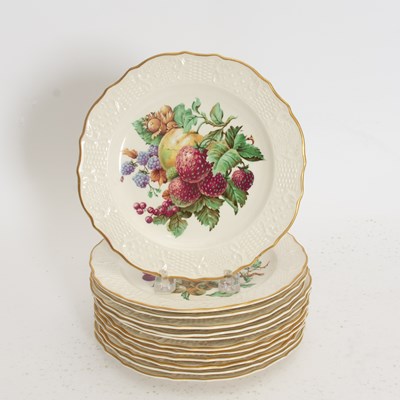 Lot 278 - Set of Twelve Porcelain Fruit Pattern Plates