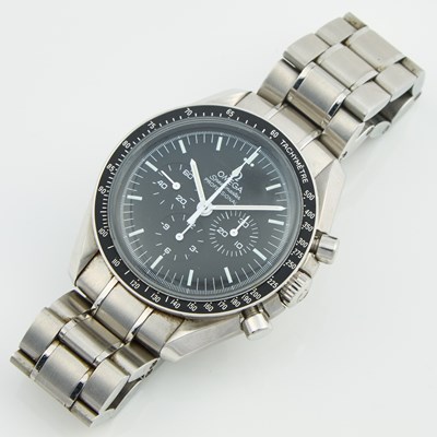 Lot 97 - Mans Metal Bracelet Watch, Omega, Speedmaster Professional, 42mm