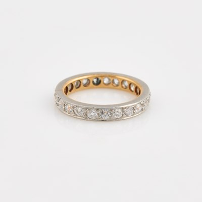 Lot 100 - Diamond Ring, 23 diamonds about 0.50 ct., Platinum and 18K 1 dwt. all