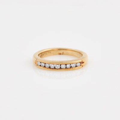 Lot 103 - Diamond Wedding Ring, 9 diamonds, 14K 2 dwt.