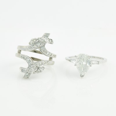 Lot 155 - Diamond Engagement Ring and Insert Ring, 31 diamonds, center stone about 2.05 cts., 30 stones about 0.55 ct., 14K 5 dwt., clarity enhanced