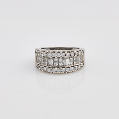 Lot 170 - Diamond Ring, 46 diamonds about 1.80 cts., 14K 5 dwt.