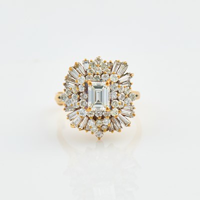 Lot 226 - Diamond Ring, 61 diamonds, center stone about 1.15 cts., 60 stones about 2.20 cts., 14K 5 dwt.,     stones damaged