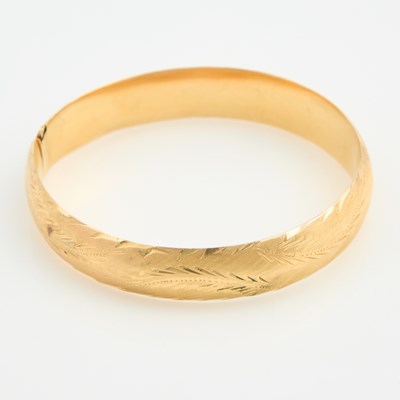 Lot 227 - Gold Rigid Bracelet, 14K 9 dwt., damaged