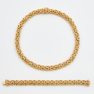 Lot 283 - Gold Necklace and Flexible Bracelet, 14K 55 dwt.