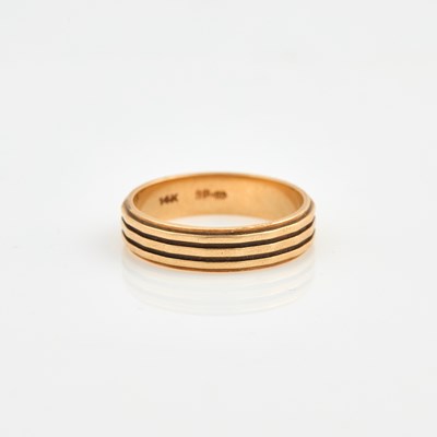 Lot 295 - Gold Wedding Ring, 14K 3 dwt.