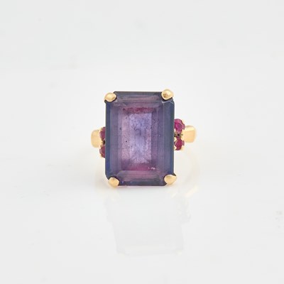 Lot 301 - Gold and Stone Ring, 14K 4 dwt. all