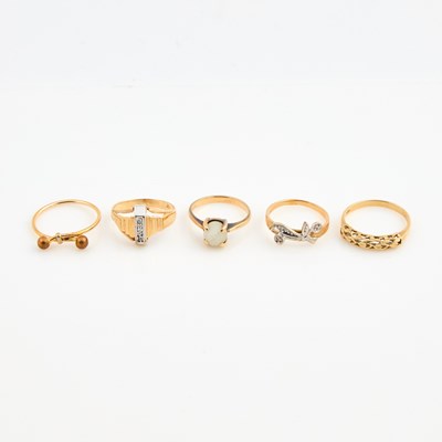 Lot 309 - Diamond Ring and Three Gold and Stone Rings, 14K 6 dwt. all, damaged and Metal Ring