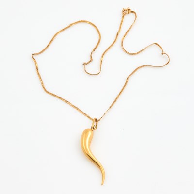 Lot 311 - Gold Pendant and Neck Chain, 14K 4 dwt., damaged