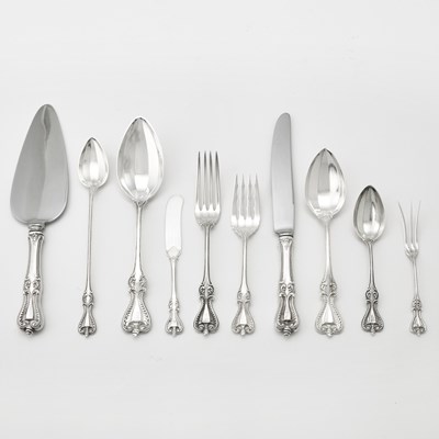 Lot 213 - Towle Sterling Silver "Old Colonial" Pattern Part Flatware Service