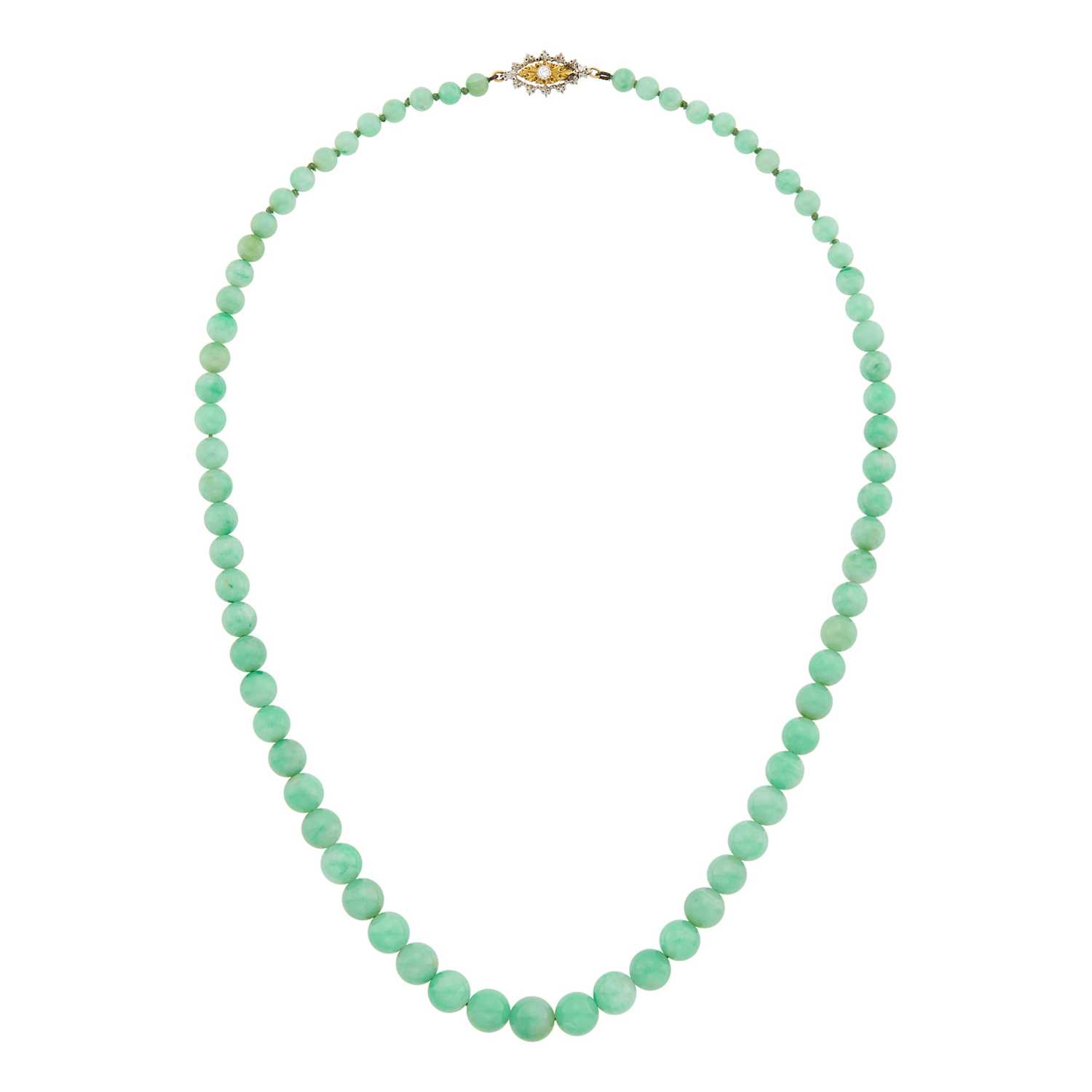 Lot 74 - Buccellati Jade Bead Necklace with Two-Color Gold and Diamond Clasp