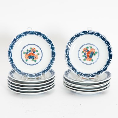 Lot 389 - Set of Twelve Japanese Porcelain Plates
