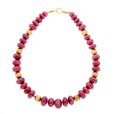 Lot 1319 - Gold and Ruby Bead Necklace