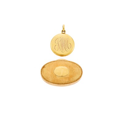 Lot 1137 - Gold Box and Locket