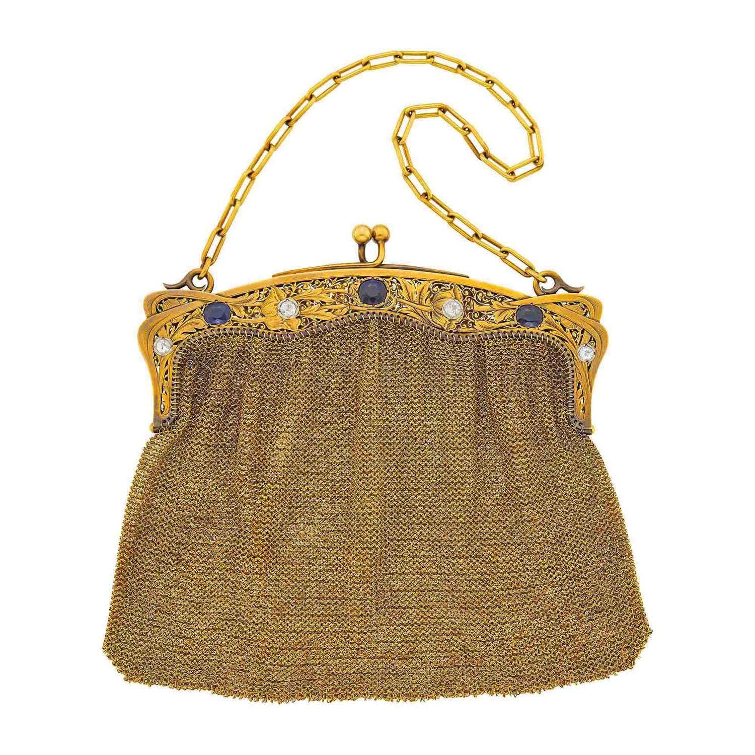 Lot 86 - Antique Gold, Platinum, Sapphire and Diamond Mesh Purse with Carrying Chain