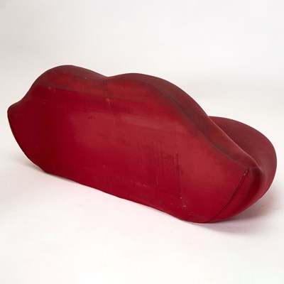 Lot 47 - Upholstered "Bocca (Lips)" Sofa