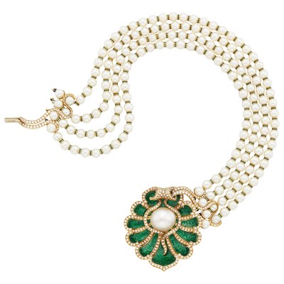 Lot 95 - Four Strand Cultured Pearl, Gold, Baroque South Sea Cultured Pearl, Diamond and Green Enamel Shell Necklace