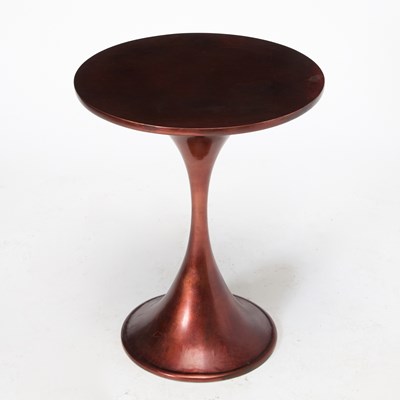Lot 309 - Hourglass Form Lacquer Round Table